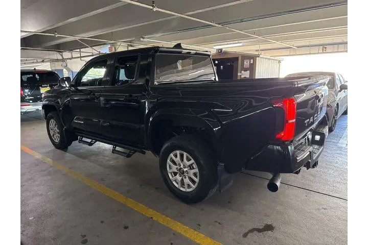 $35499 : Toyota Tacoma 2025 4x2 SR5 4 image 4