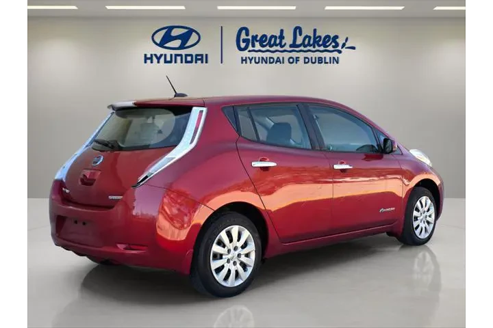 $4466 : Nissan LEAF 2015 S 4dr Hatch image 5