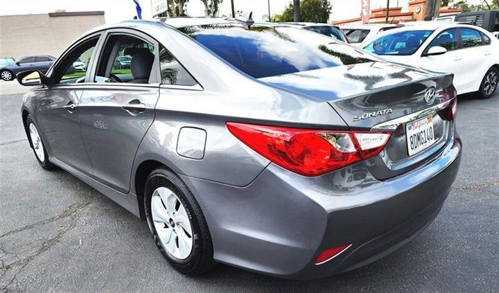 $13995 : 2014 Sonata image 4