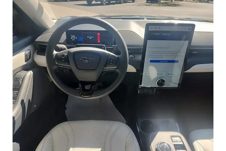 $26596 : Ford Mustang Mach-E 2023 Pre image 6