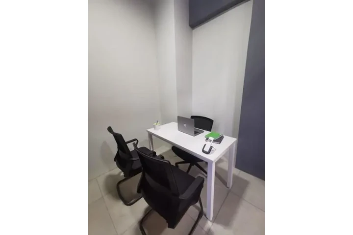 $5000 : RENTA OFICINA GUADALAJARA CENT image 2