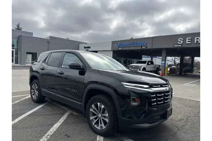 $27950 : Chevrolet Equinox 2025 4x4 L image 2