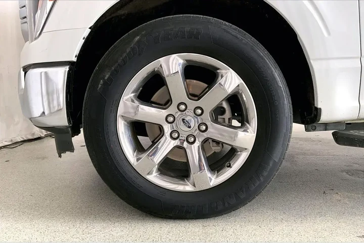 $32691 : Ford F-150 2022 4x2 XL 4dr S image 6