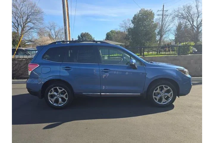 $20995 : Subaru Forester 2017 AWD 2.5 image 3