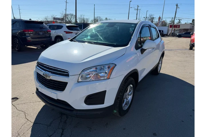 $4980 : 2015 Trax AWD 4dr LS w/1LS image 6