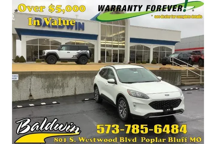 $15950 : Ford Escape 2020 AWD Titaniu image 1