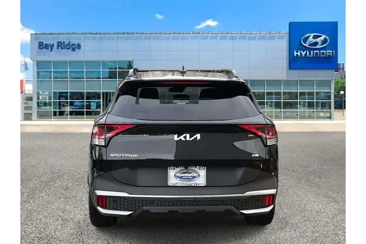 $24893 : Kia Sportage Plug-In Hybrid image 5