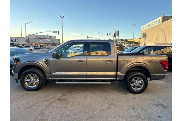 $39498 : Ford F-150 2024 4x4 XLT 4dr image 4