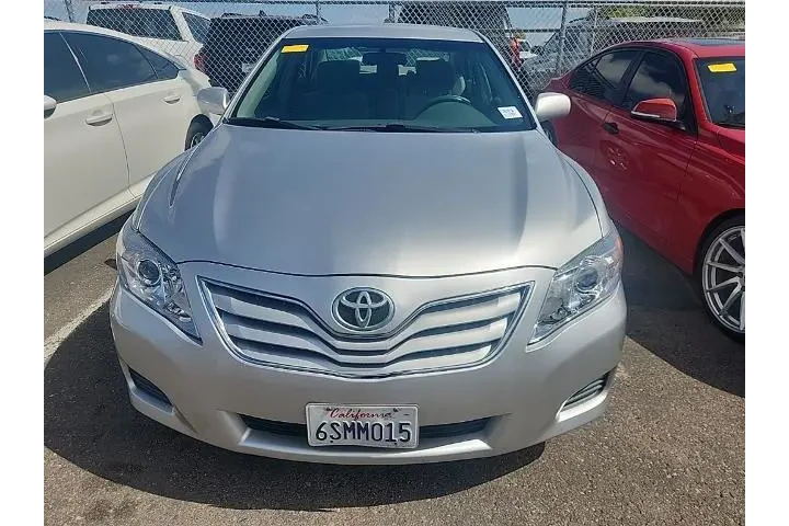 $8881 : Toyota Camry 2011 SE 4dr Sed image 2