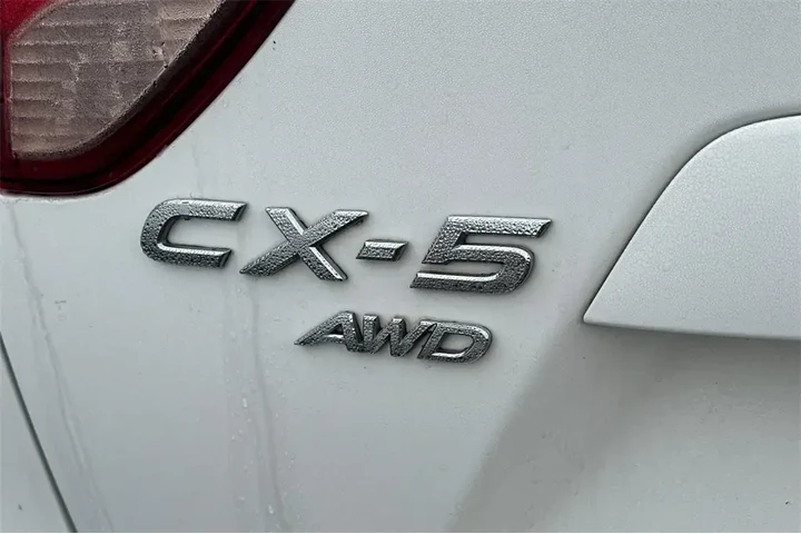 $12921 : Mazda CX-5 2015 AWD Sport 4d image 6