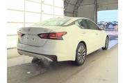 $18223 : Nissan Altima 2023 2.5 SV 4d thumbnail