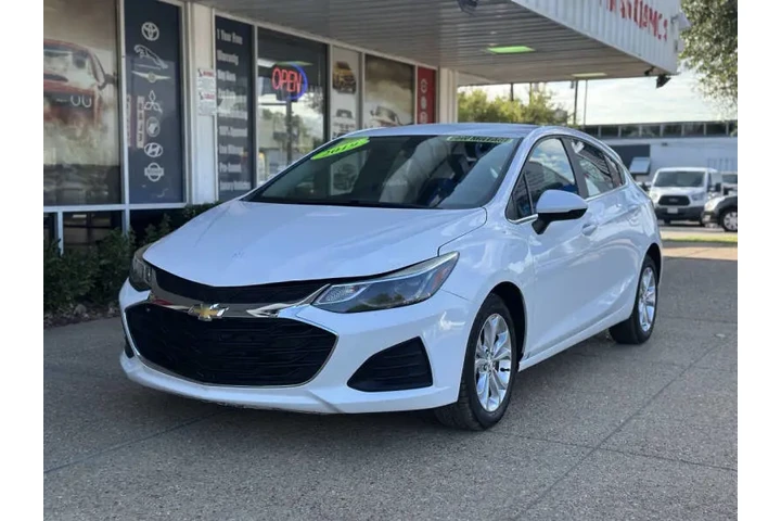 $16999 : 2019 Cruze LT image 6