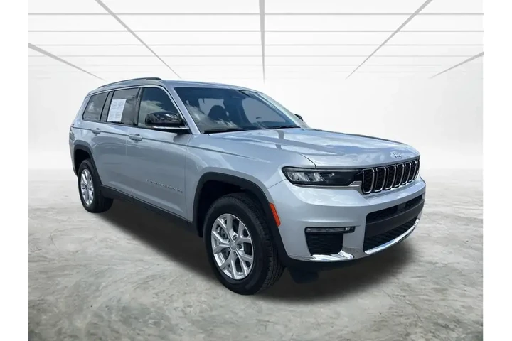 $37556 : Jeep Grand Cherokee L 2024 4 image 2