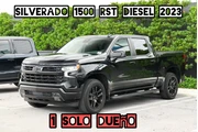Chevrolet Silverado ( varias) en Miami