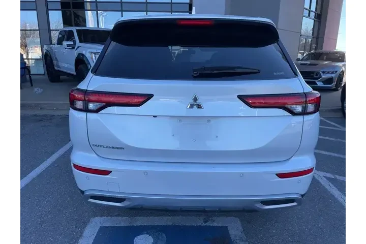 $22500 : Mitsubishi Outlander 2024 AW image 8