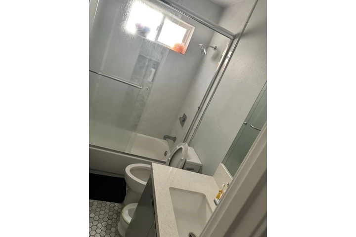 $1200 : Rento habitación image 7