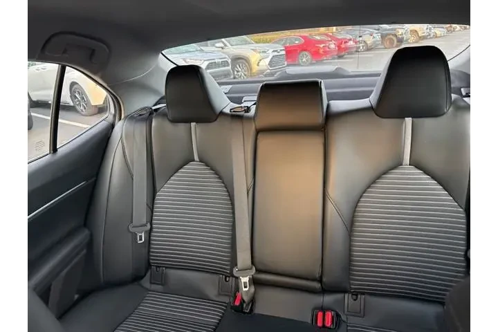 $23438 : Toyota Camry 2022 SE 4dr Sed image 8