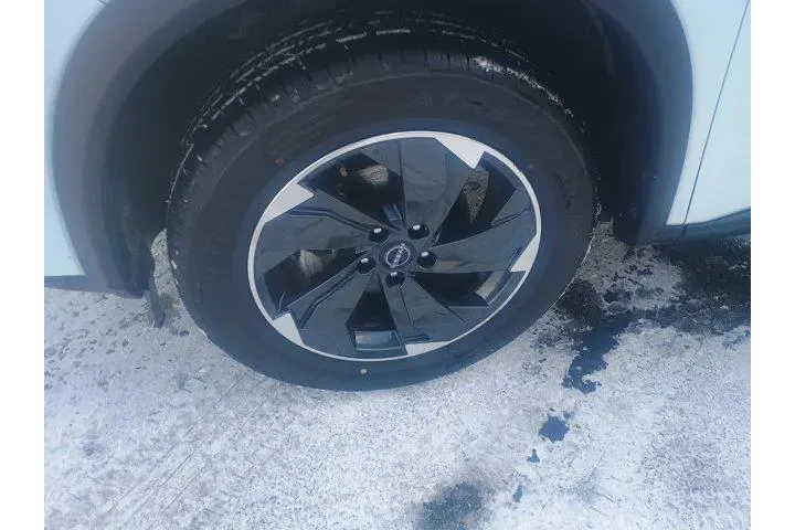 $23544 : Nissan Rogue 2024 AWD SV 4dr image 4