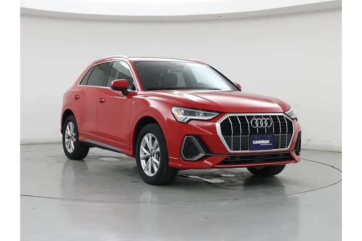 $26998 : Audi Q3 2022 AWD quattro S l image 1