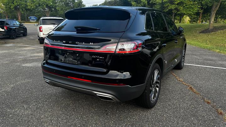 $33400 : PRE-OWNED 2019 LINCOLN NAUTIL image 9