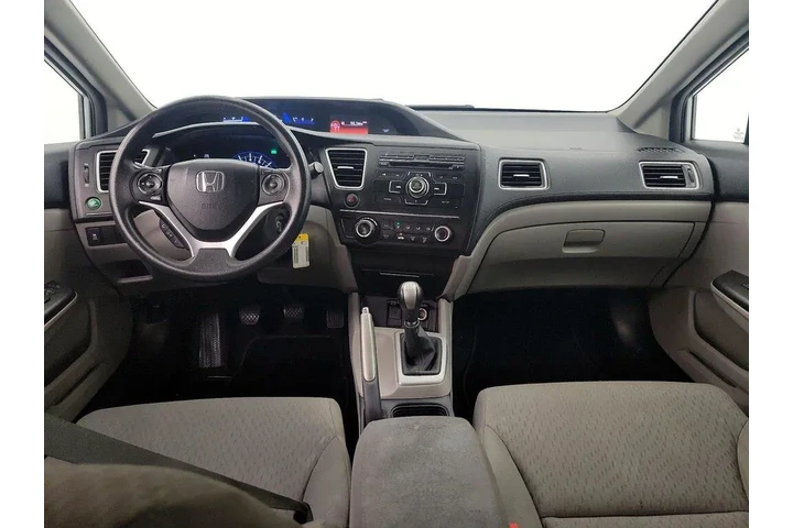 $13599 : Honda Civic 2014 LX 4dr Seda image 9