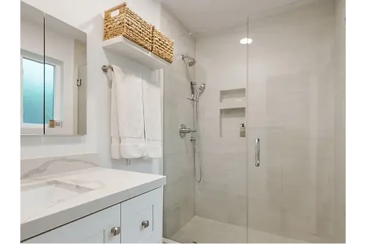 $850 : HOUSE FOR RENT image 6