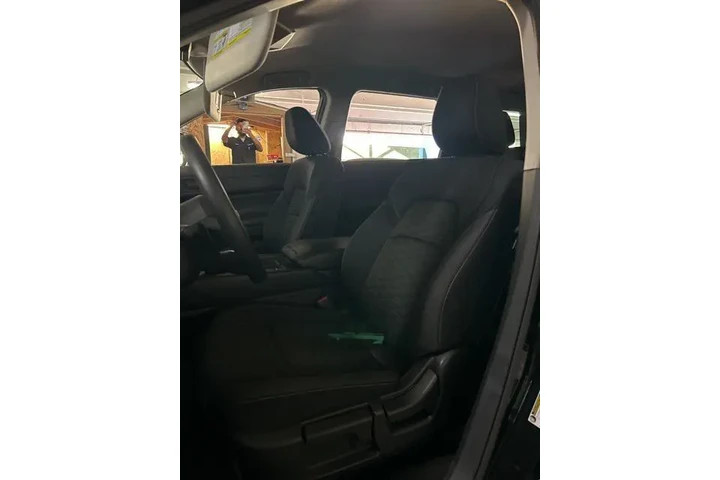 $28500 : Nissan Pathfinder 2024 S 4dr image 7