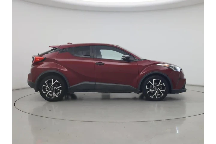 $14998 : Toyota C-HR 2018 XLE 4dr Cro image 7