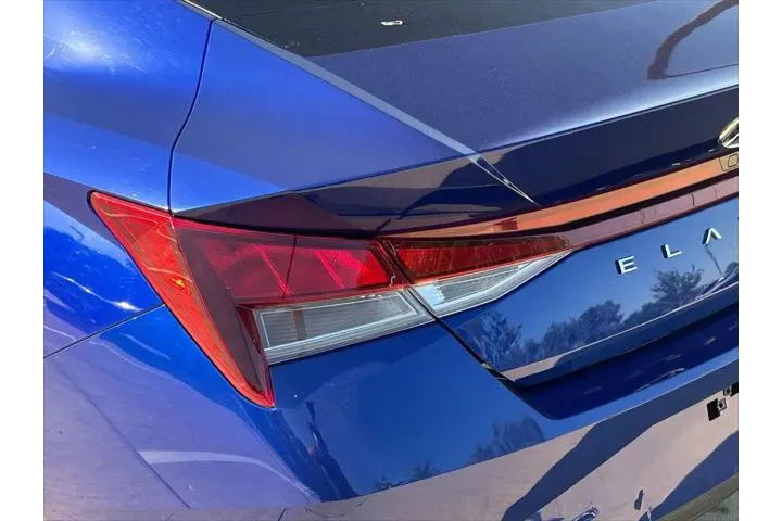 $18489 : Hyundai ELANTRA 2023 SEL 4dr image 7