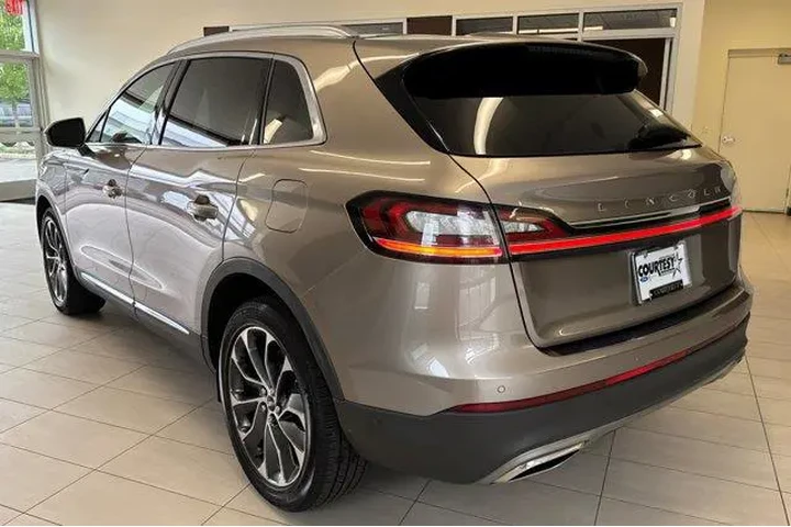 $32031 : Lincoln Nautilus 2021 AWD Re image 6