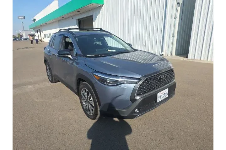 $31900 : Toyota Corolla Cross 2025 AW image 1