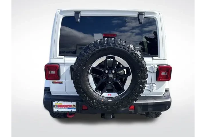 $31989 : Jeep Wrangler Unlimited 2021 image 4