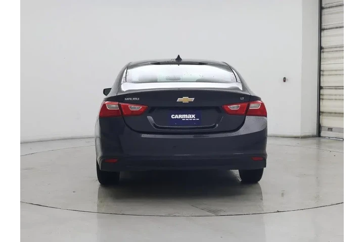 $17998 : Chevrolet Malibu 2023 LT 4dr image 6