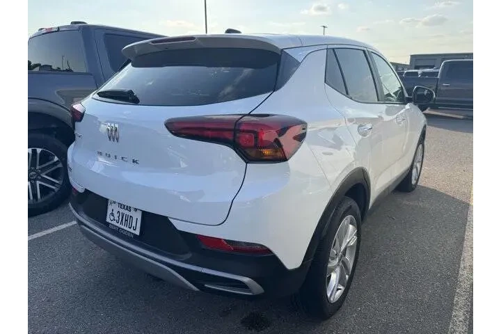 $23975 : 2025 Encore GX Preferred image 5