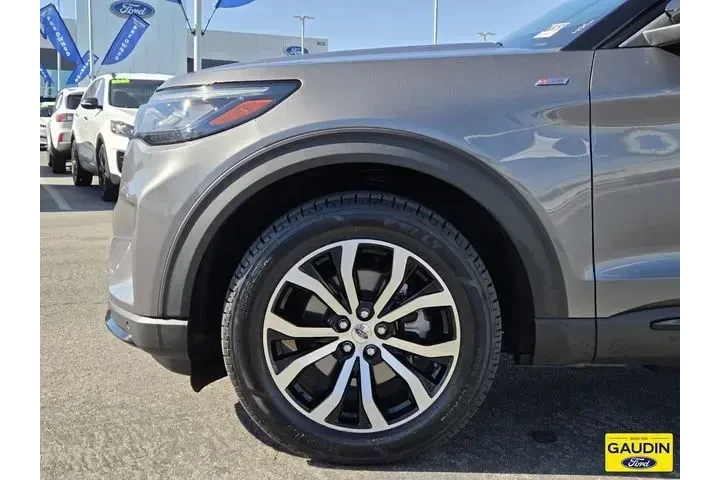 $39777 : Ford Explorer 2025 AWD ST-Li image 10