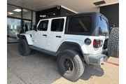 $23604 : Jeep Wrangler Unlimited 2019 thumbnail