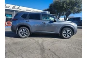 $17998 : Nissan Rogue 2022 AWD SV 4dr thumbnail