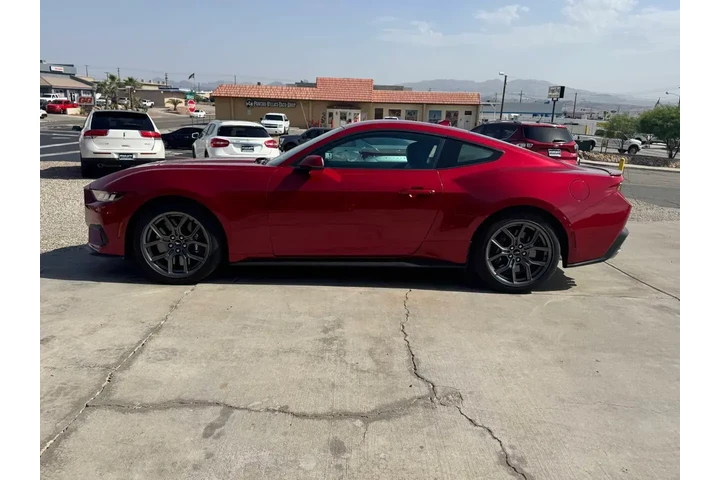 Ford Mustang 2024 EcoBoost 2 image 7