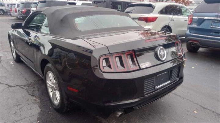 $14000 : 2014 Mustang image 5