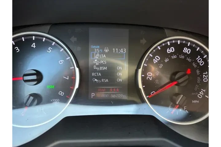 $26956 : Toyota RAV4 2022 AWD XLE 4dr image 9