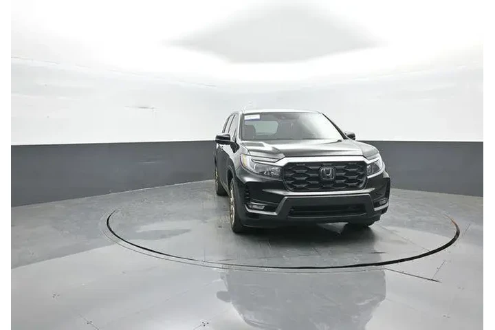 $34020 : Honda Passport 2023 AWD EX-L image 2