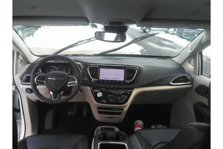 $25990 : Chrysler Pacifica 2023 Touri image 4