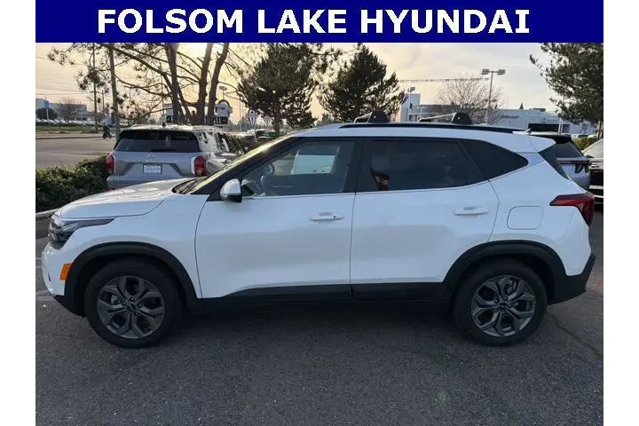 $20991 : Kia Seltos 2024 S 4dr SUV image 4