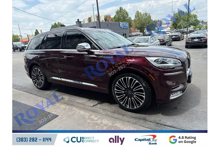 $41595 : 2020 Aviator Black Label image 2