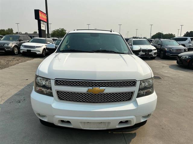 $14995 : 2013 Suburban LTZ image 5