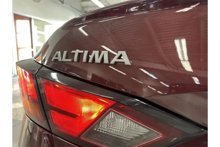 $22000 : Nissan Altima 2024 AWD 2.5 S image 7