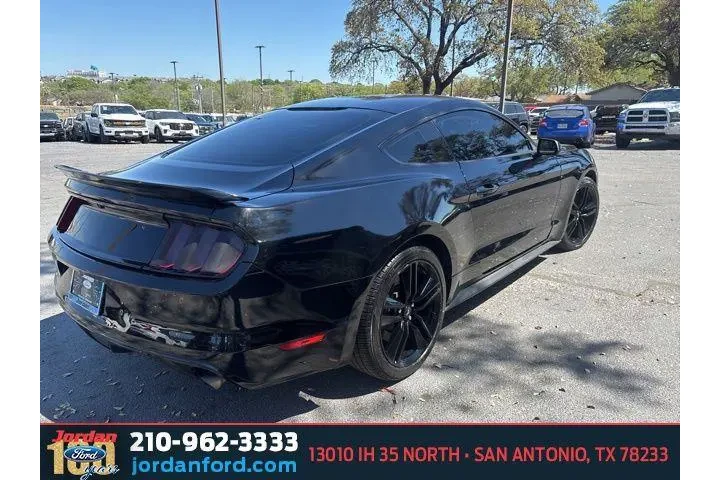 $17545 : Ford Mustang 2017 EcoBoost 2 image 6