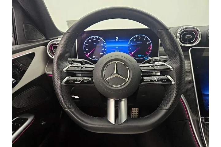$31998 : Mercedes-Benz C-Class 2022 C image 10