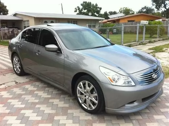 $4500 : 2009 Infiniti G37S Sedan 4D image 1