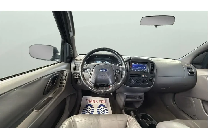 $7954 : Ford Escape 2002 XLT Choice image 9